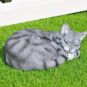 Custom Striped Cat Urn - Pet Memorial Keepsake  - Personalized Cremation Urn - Sleeping Cat Statue  -Unique Funeral Casket & Sympathy Gift