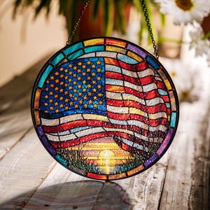 American Flag Wind Suncatcher, Round Stained Glass Patriotic Outdoor Hanging Spinner, 4th of July Garden Decor, USA Flag Yard Art