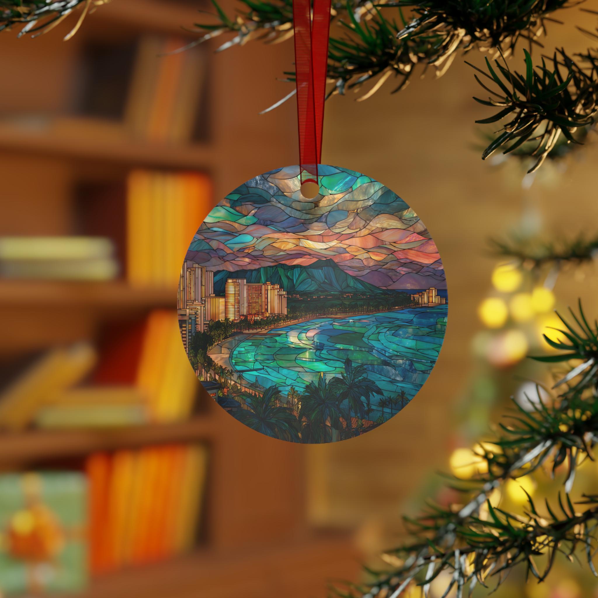 Honolulu Hawaii Ornament | Stained Glass Style | Diamond Head
