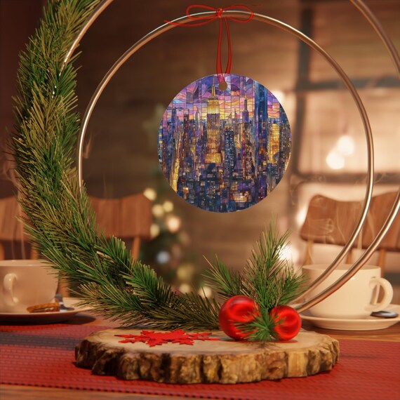 エンパイア・ステート・ビルのオーナメント | ステンドグラス風