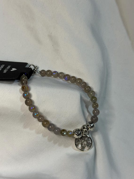 Bracelet-  Natural Labradorite beads with tree of life Charm