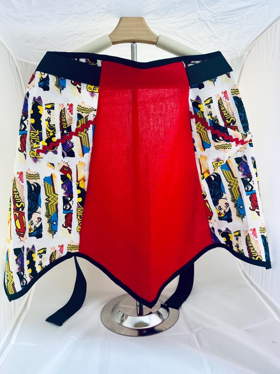 Apron SuperHero Women theme retro 1950s style