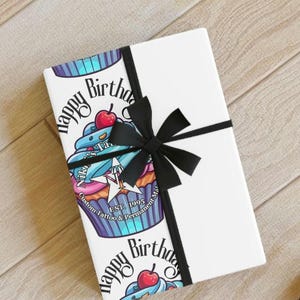 Carta da regalo, CUPCAKE DI COMPLEANNO di Nikki, rotoli di carta satinata di alta qualità, da fonti sostenibili, riciclabile, indimenticabile