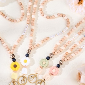 Personalized Beaded Teacher Lanyard For Teacher,Wooden&Daisy Flower Lanyard Macrame,Teacher Badge Holder Keys Id Clip,Student Nurse Gifts