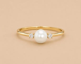 14k Solid Gold Pearl Ring with Round side stones, Pearl Ring, June Birthstone, Wedding Jewelry, Perfect Gift for Her