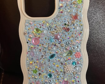 I phone 13 pro/max case with charms