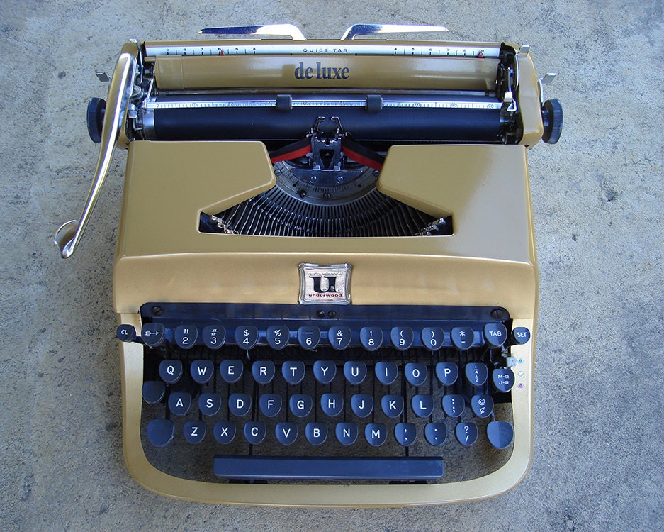 Underwood Golden Touch Typewriter - Etsy