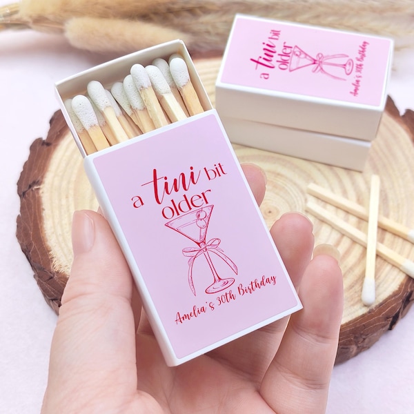 Cajas de cerillas personalizadas Tini Bit Older Martini para cumpleaños / Recuerdos de fiesta de cumpleaños / 30 años / Cerillas de feliz cumpleaños / 21 cumpleaños