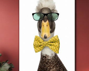 Dappere eend met bril canvas, grappig dier in vlinderdas print, eigenzinnige grillige muurkunst, kinderkamer of badkamer decor poster