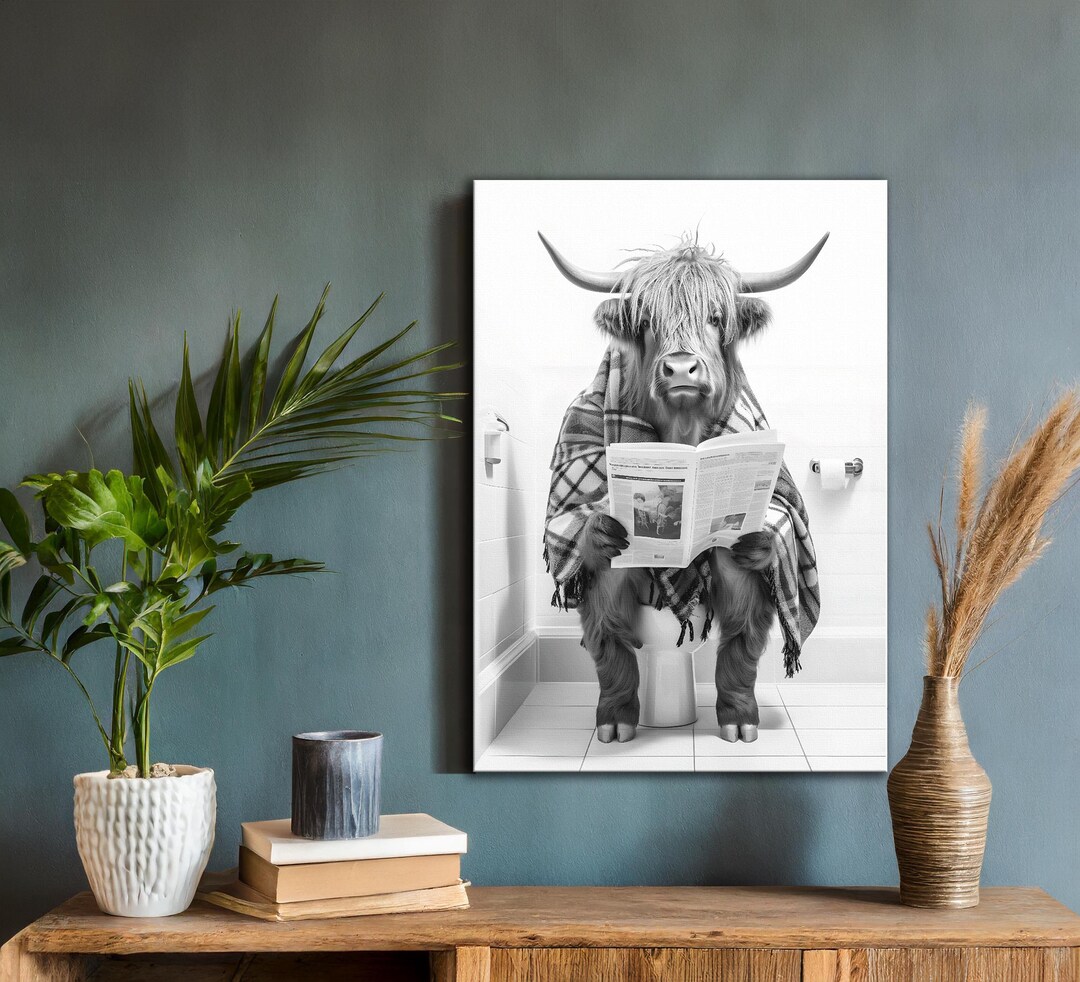 Highland Cow Sitting on the Toilet Reading | Funny Bathroom Wall Art ...