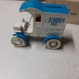 1905 delivery truck bank