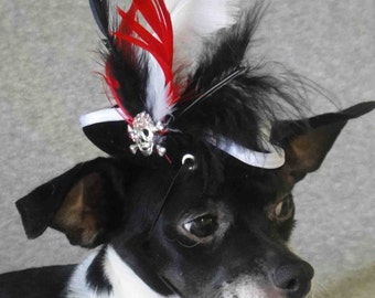 Pirate hat for dog or cat black color with white black and red feather/Dog costume / Pirate dog costume /Pet pirate costume /