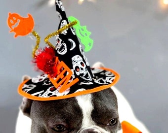 Witch hat for dog/ Black color Halloween hat with bow tie/Dog costume/Halloween  costume/Cat Halloween costume/Dog costume