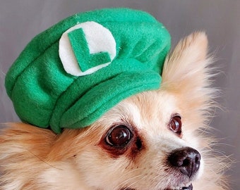 Mario Luigi Pet Hat – Regulowany kostium dla psa lub kota