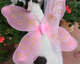 Butterfly Wings Pet Costume: Elegant Dog Halloween Costume