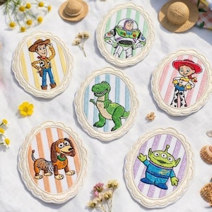 Geborduurde retro Space Ranger-cowboypatches, Toy Friends opstrijkpatronen voor tas, hoed, shirt, pastel schattige speelgoedpatch, parkreiscadeaus