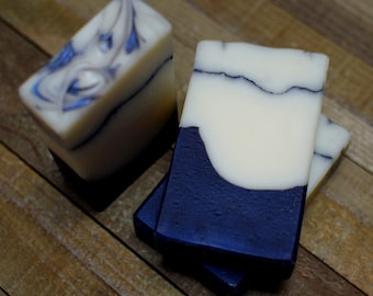 4.5oz Eucalyptus Mint Soap - Vegan Handmade Artisan Essential Oils Soap, All Natural Body Soap by Urban Chaos