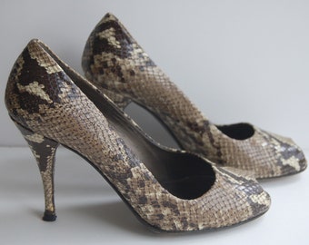 Marilyn Shoes Vintage Black Suede Leather Peep Toe Pumps 65b Marilyn Shoes Vintage Black Suede Leather Peep Toe Pumps 65b