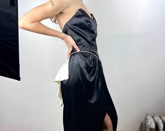 Vintage 80s 90s Strapless Dress / White Ruffle Black Satin Dress / 1990s Vintage Holiday Dress Small Medium / 1980s Long Ruffles Slit NYE