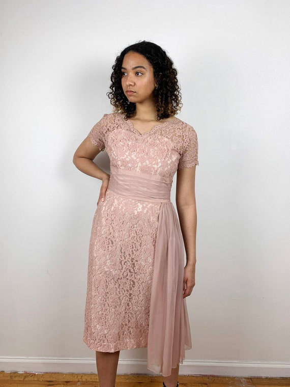 Vintage 50s 60s Dress / Blush Pink Lace 