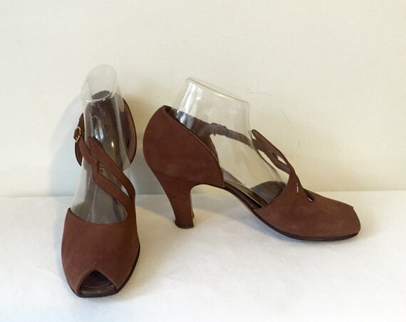 Vintage 40s 1940s Brown Suede Peep Toe Art Deco He