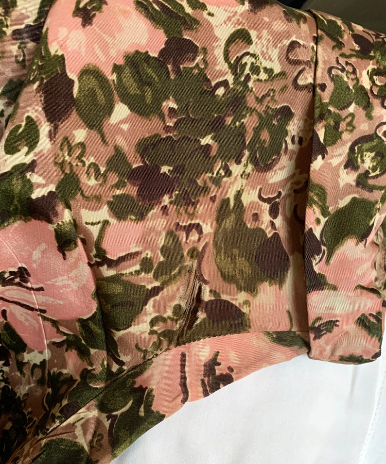 Vintage 50s Dress Floral Silk Dress 1950s Vintage New Look Dress VLV Pin Up Pinup 1950s Cocktail Dress Medium Large Pleated Cuffs