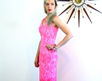 LESLIE FAY Maxi Dress, Vintage 70s Maxi, Bright Pink Ombre, Empire Waist gown, Long Sleeveless dress, Floor Length dress, Mad Men Fashion