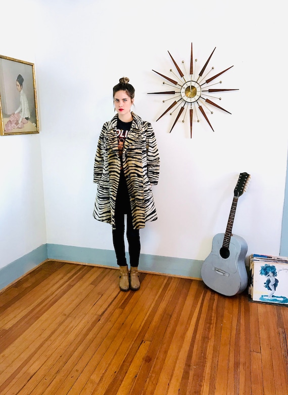 1960s Tiger Print Coat, SAFARI Le France, Vintage 60s Faux Fur Animal print long jacket