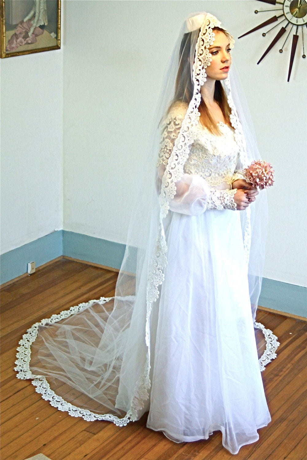 70s Wedding Dress, Lace Veil Dress Set, Vintage Chantilly Lace, Hippie Wedding dress,1970s Boho
