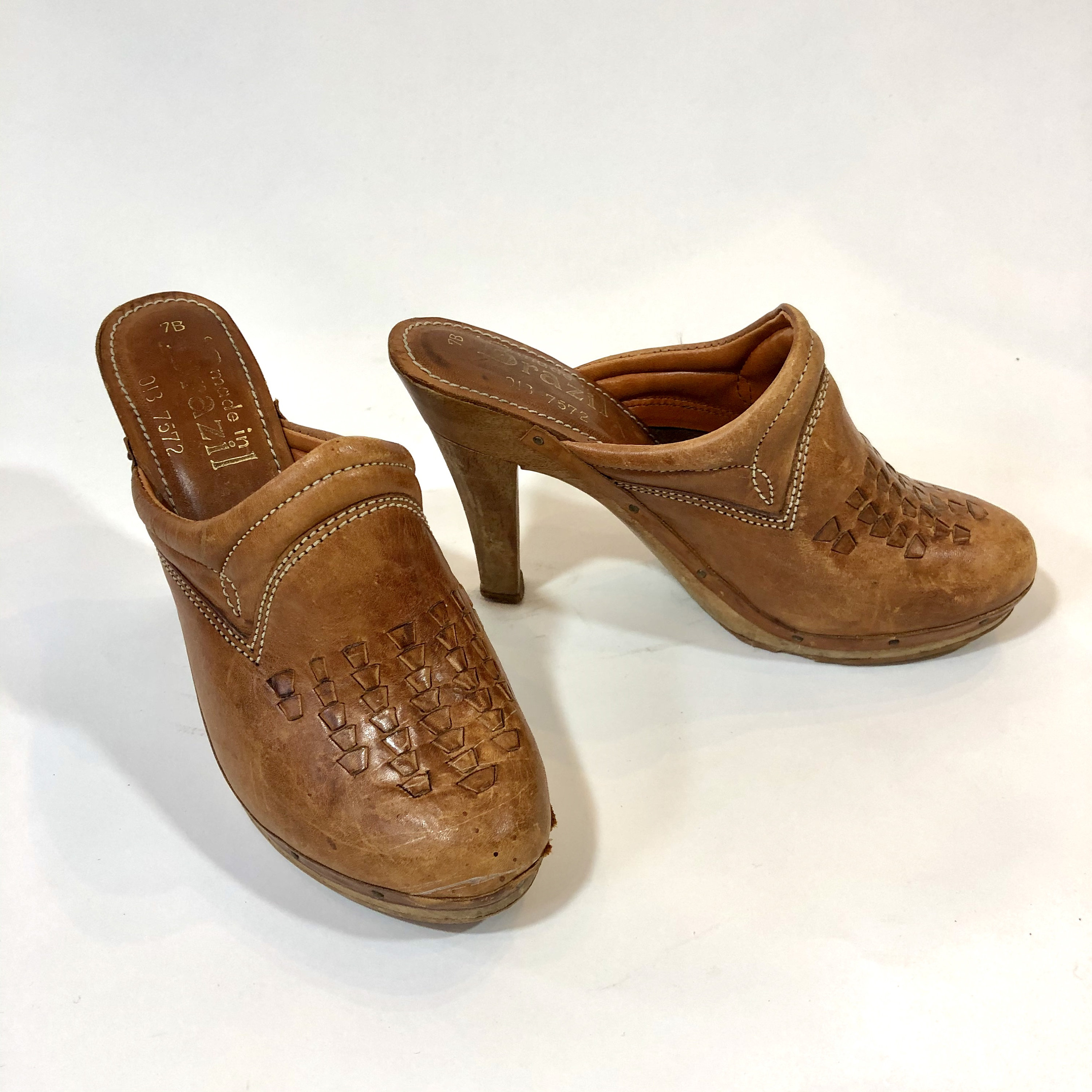 70s platform clog heels, Vintage 1970s wooden mules, Brown leather wood ...