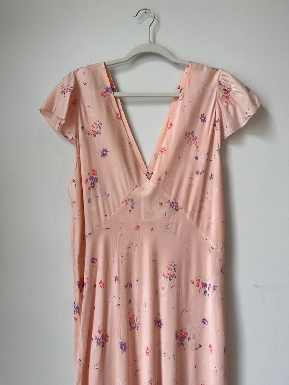 Vintage 1930s pink floral rayon nightgown, Vtg 30… - image 10