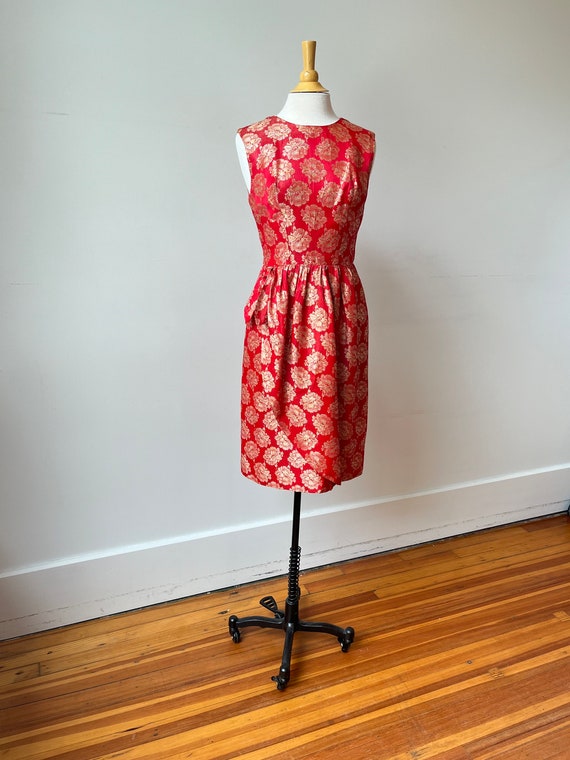 Vintage 1960s Red & Gold Brocade Flower Print Dress, 60s Metallic Brocade Sleeveless Knee Length Dress, 1960s Wiggle Dress with Hip Bow