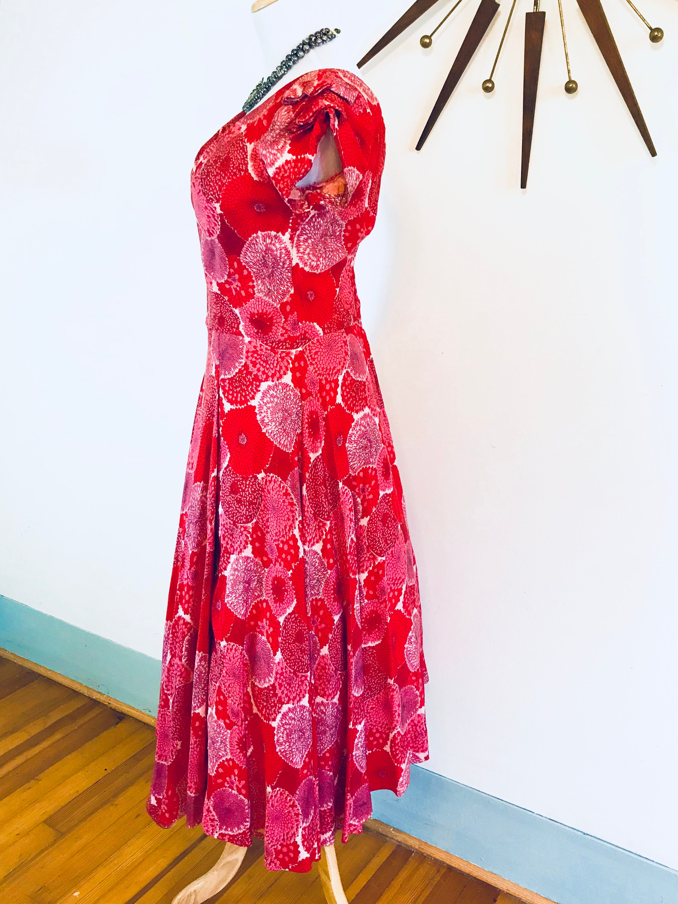 Vintage 100% Silk Red Flowers Slinky Dress - M