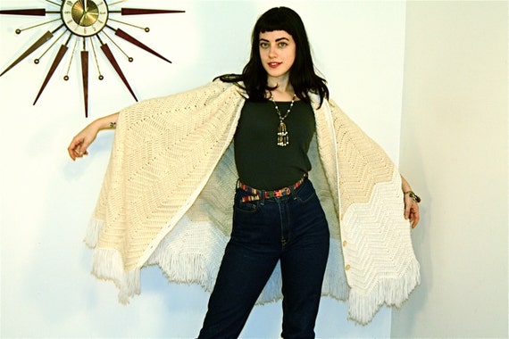 Long Fringe Poncho, Boho Poncho, Vintage 70s ponch