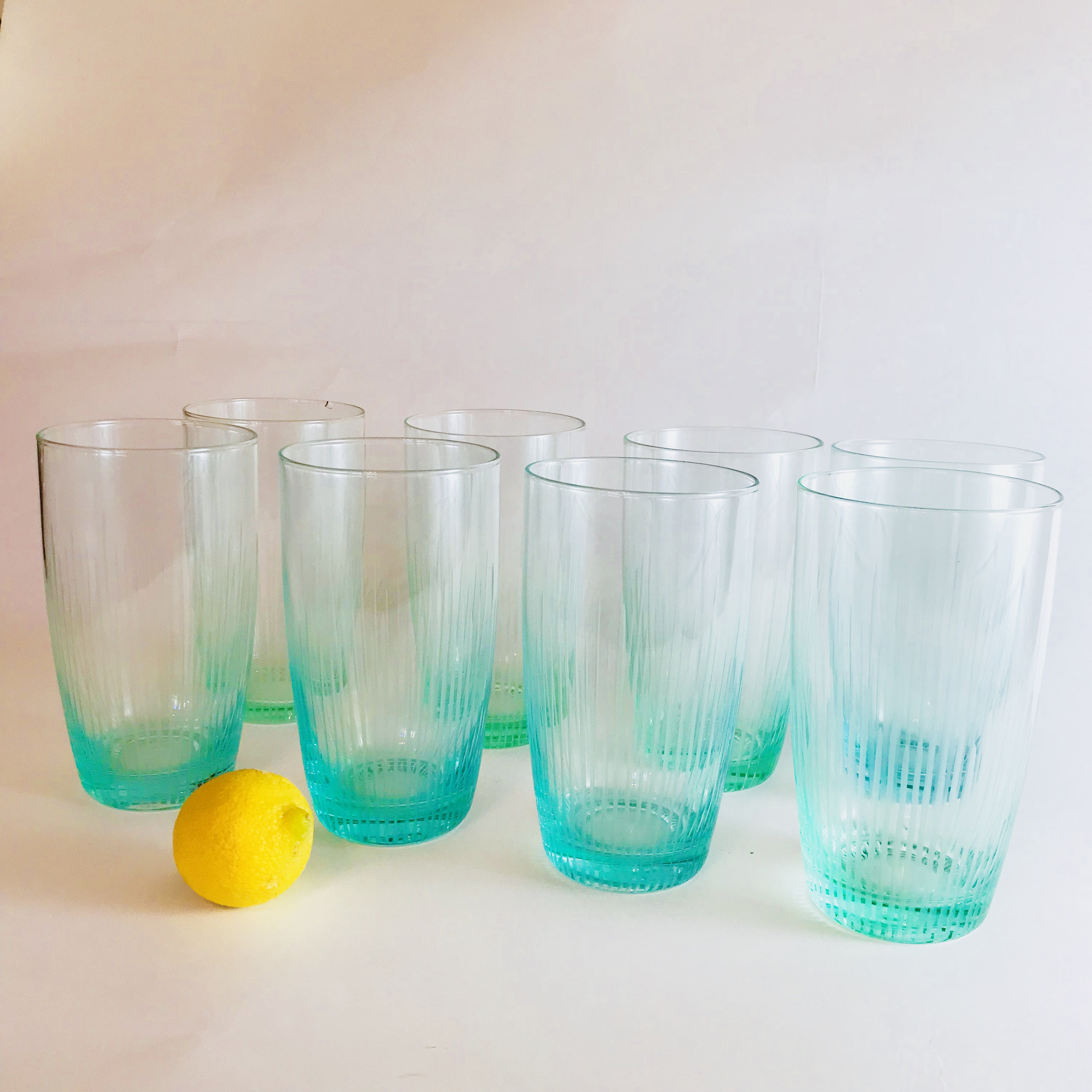 Tall 60s blue glasses, Set of 8 eight, etched 1960s glass, Cyan aqua green,  Big drinking glass, Mid Century barware, Large 20 oz Highball