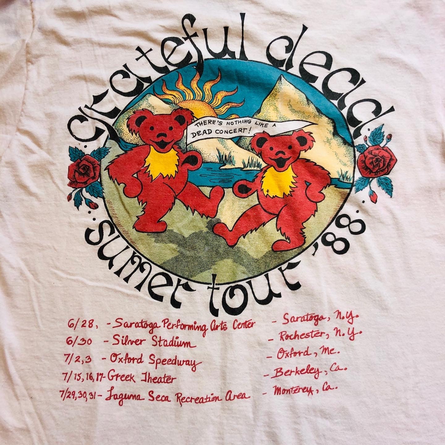 80s Grateful Dead t-shirt, The Grateful Dead 1988 Summer 80s Grateful Dead t-shirt, The Grateful Dead 1988 Summer
