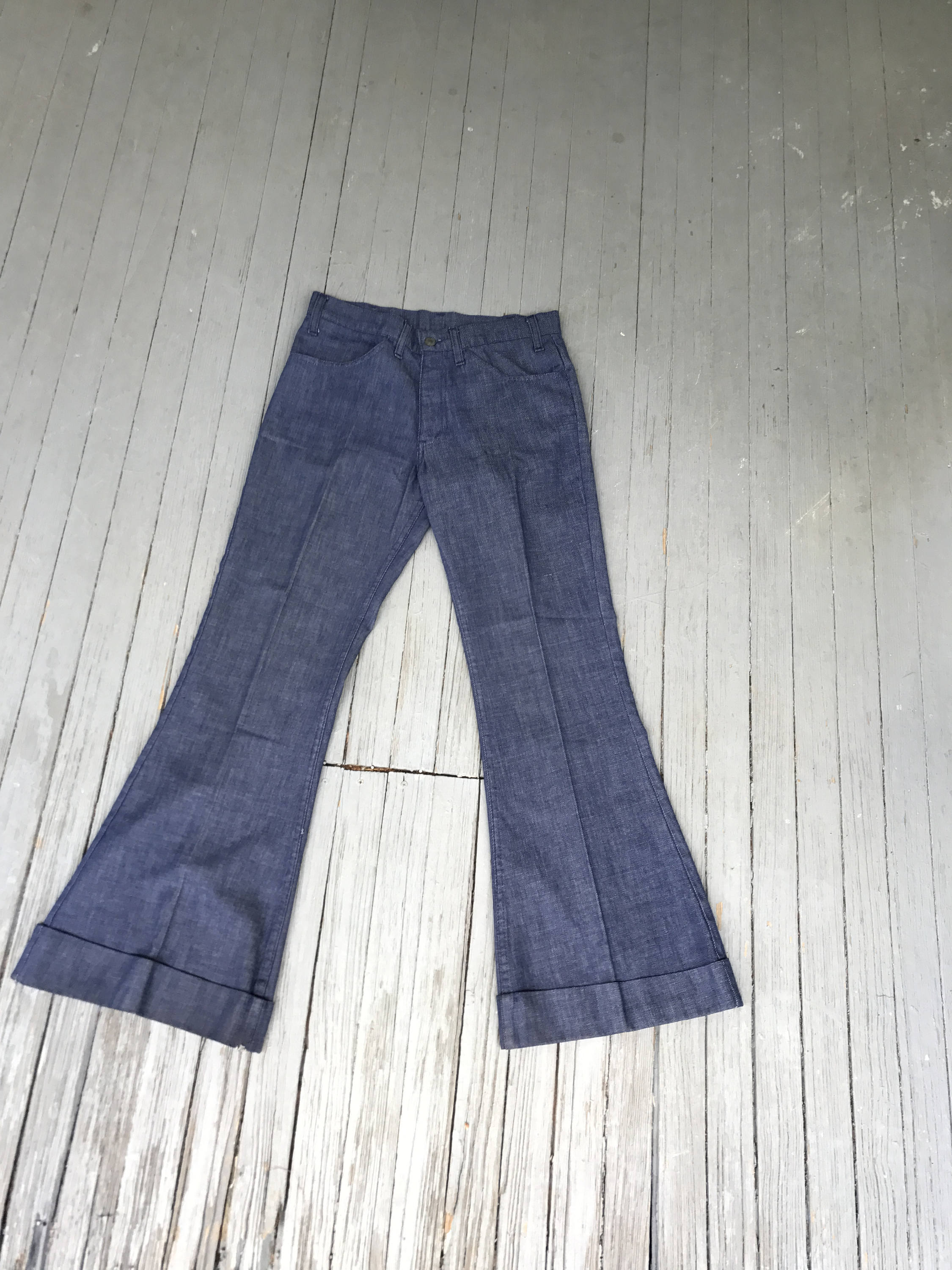 levi's 1974 bell bottom jeans