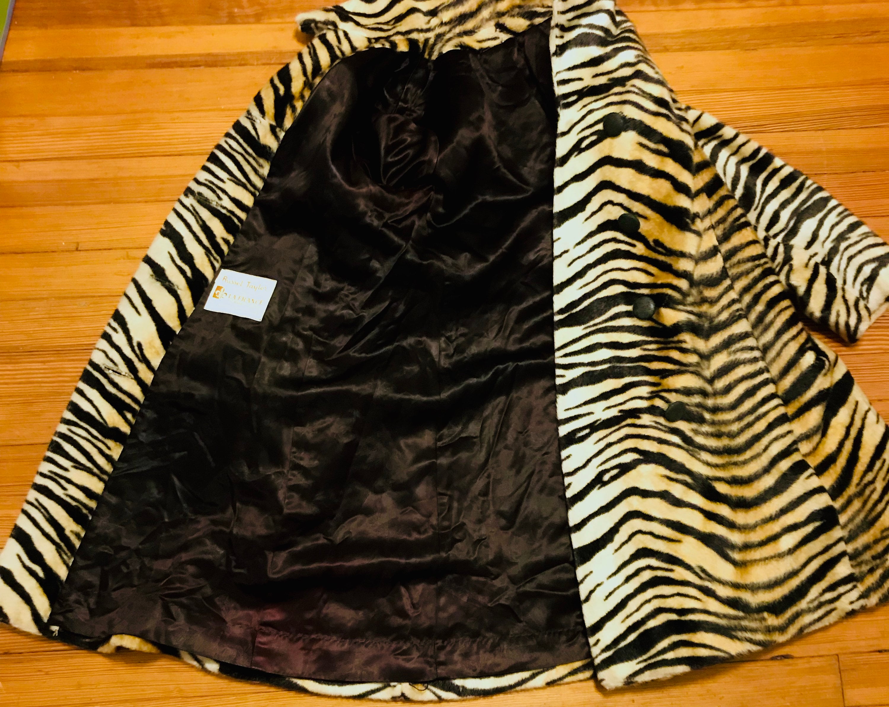 Rare 60s Tiger Print Coat, RUSSEL TAYLOR La France, Tiger stripe