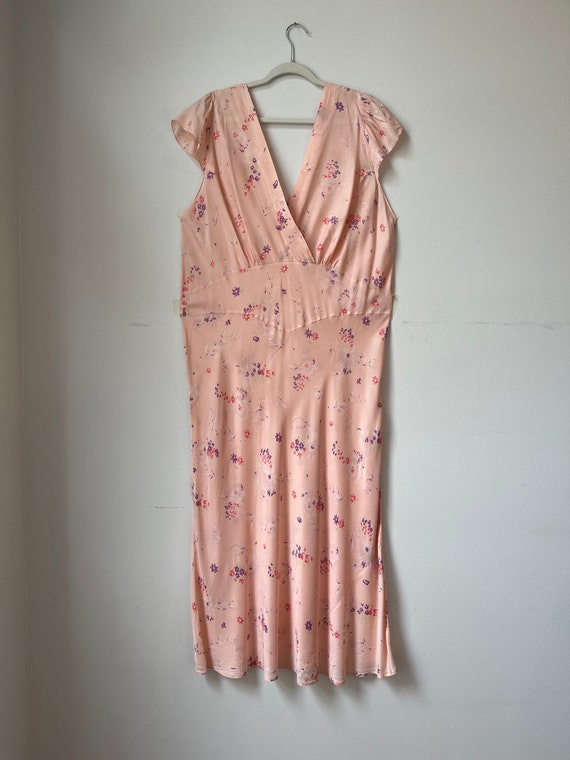 Vintage 1930s pink floral rayon nightgown, Vtg 30… - image 3