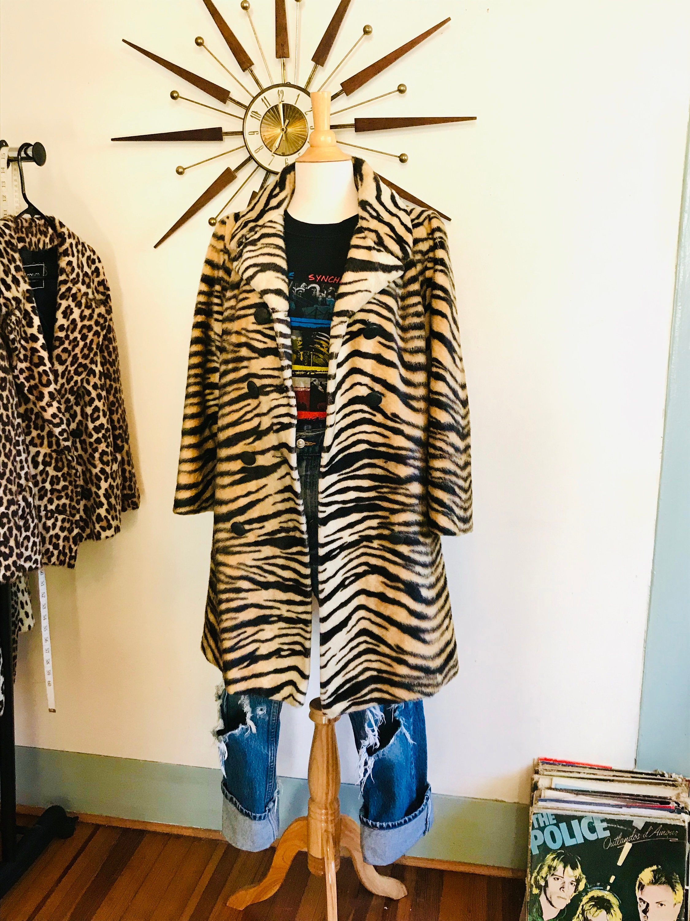 Rare 60s Tiger Print Coat, RUSSEL TAYLOR La France, Tiger stripe 