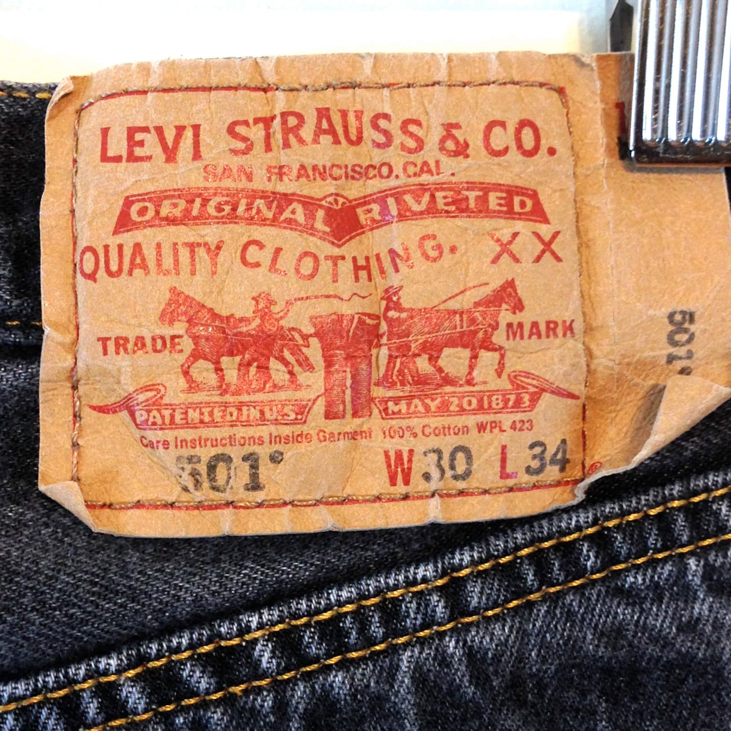 faded black levis
