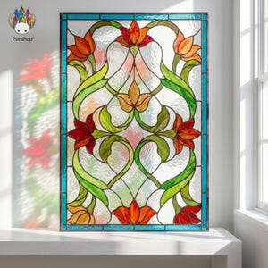 Puede incluir: Panel de ventana de vidrieras rectangular con un diseño floral. Presenta flores rojas, naranjas y amarillas, hojas verdes y un borde turquesa. El vidrio transparente tiene un acabado texturizado.