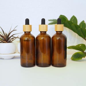 Amber Glass Dropper Bottles with Natural Bamboo Wooden Caps, Cosmetic Containers, Skin Care, Essential Oil Packaging, 30ml 100ml Sizes
