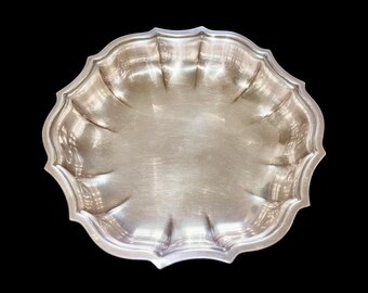 Plato para dulces y frutos secos de plata chapada de 5" de Chippendale International Silver Co.