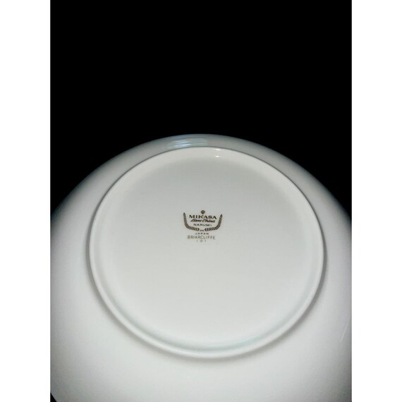 Mikasa Narumi Bone China Briarcliffe A1-101 Coupe Soup Bowl 7.75
