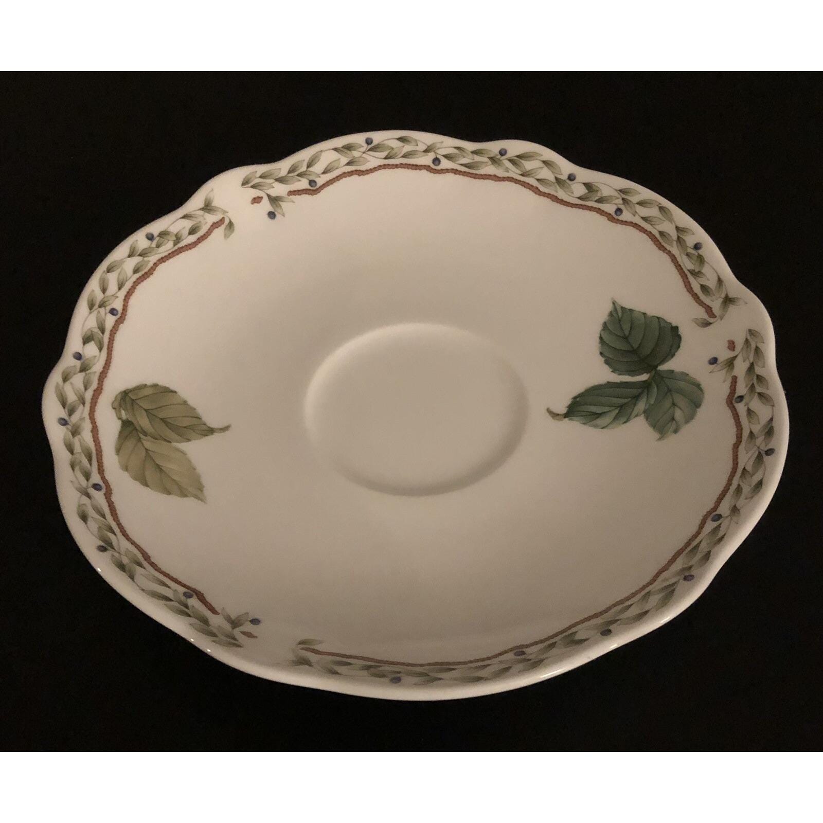 Set of 7 Brand New Noritake Primachina Royal Orchard 5-7/8