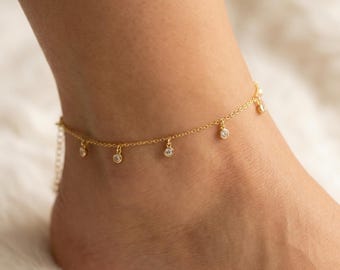 Birthstone Charm Bracelet, Dainty Gold Bracelet, Personalized Birth Month Jewelry, Minimalist Bracelet Gift for Her