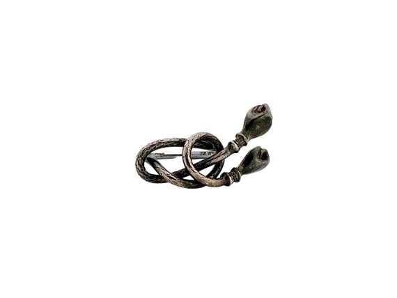 V I N T A G E // tangled fists / sterling silver h