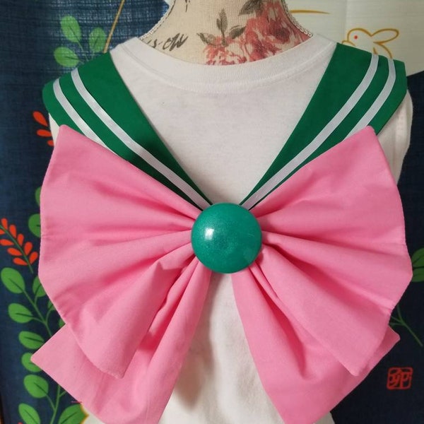 Jupiter Cosplay Costume - Green Collar, Pink Bow and Green Brooch