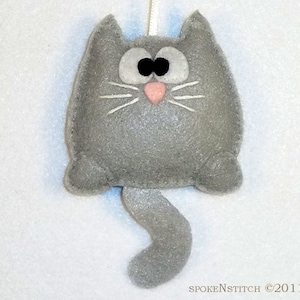 PATTERN Cat Ornament Grey Kitty Felt Christmas Ornament Kitten Meow Pussy Cat Black Cat Haloween Gift Topper Feline image 1